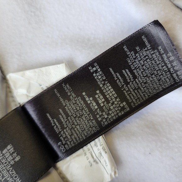 Marmot Women's Kitzbuhel Vest Gray White Quilted Size Small - Picture 6 of 9